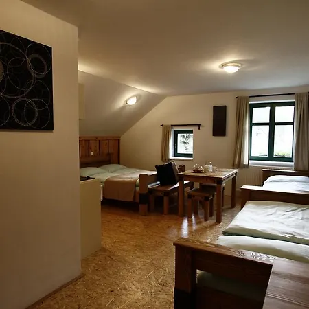 Janova Bouda Apartment Dolni Dvur Exterior photo